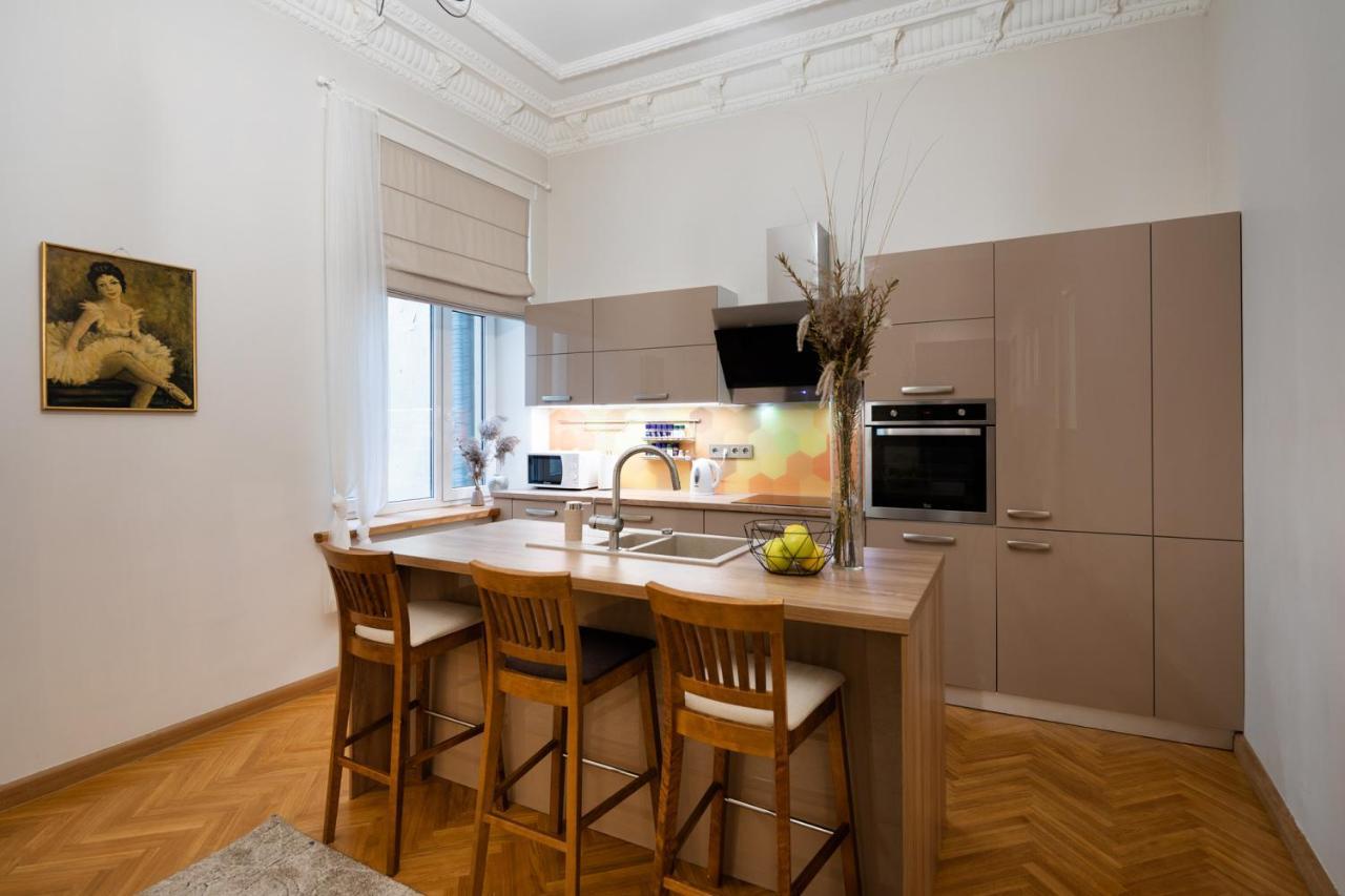 Old Riga Modern And Spacious 2 Bedroom Apartment Exterior foto