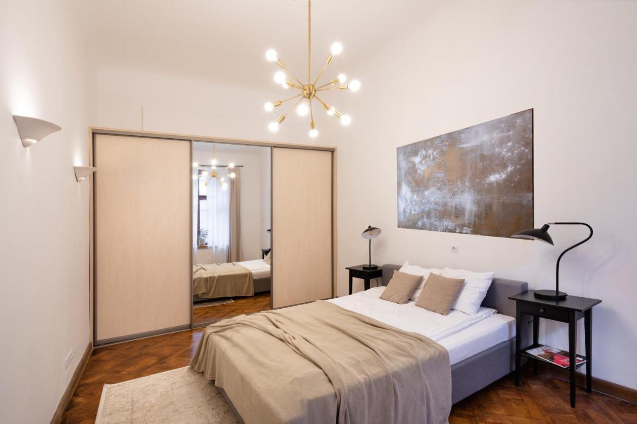 Old Riga Modern And Spacious 2 Bedroom Apartment Exterior foto