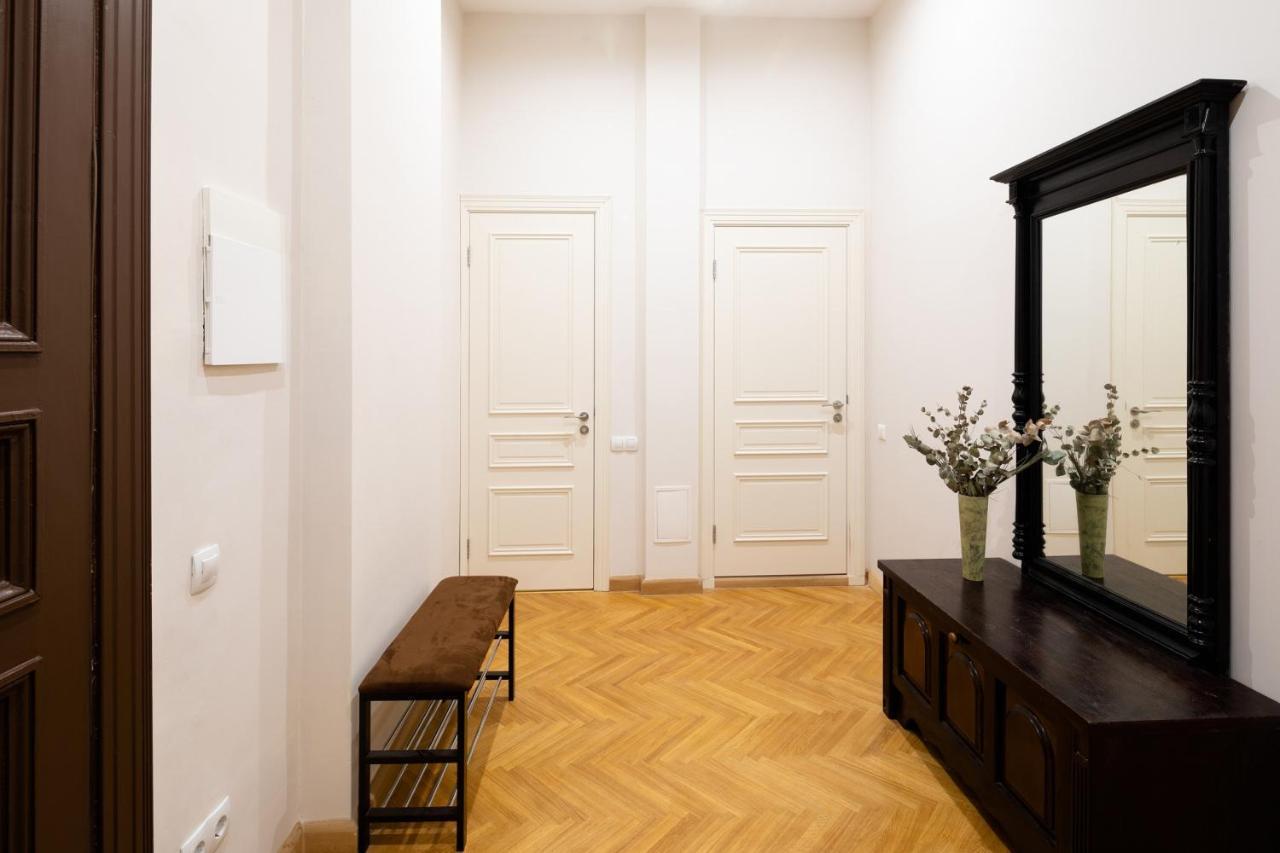 Old Riga Modern And Spacious 2 Bedroom Apartment Exterior foto