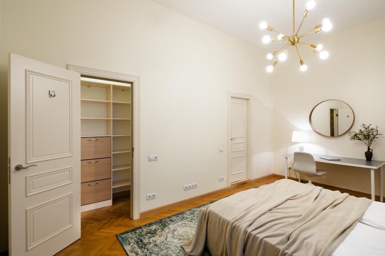 Old Riga Modern And Spacious 2 Bedroom Apartment Exterior foto